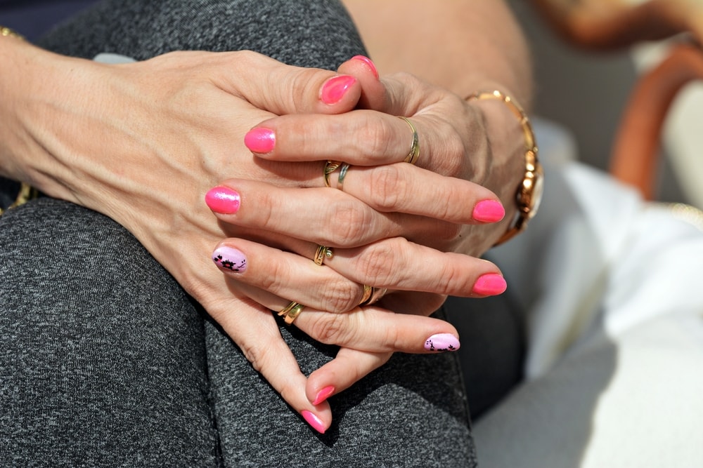 How to Avoid Old-Looking Hands