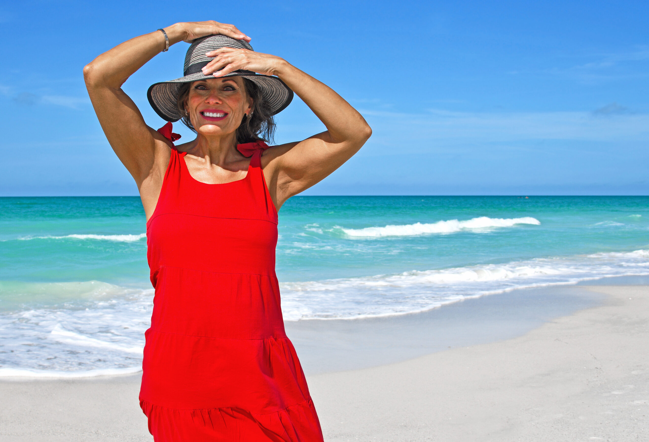 The Best Ways to Protect Your Facelift Results from the Sun This Summer