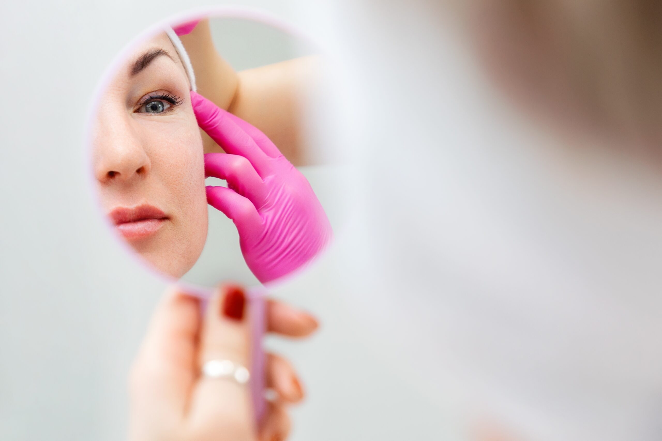 Facelift Recovery Tips That Will Speed Up Healing and Maximize Results